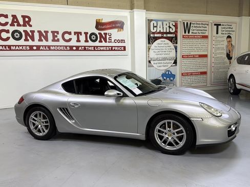 Used 2007 Porsche Cayman RWD image 3