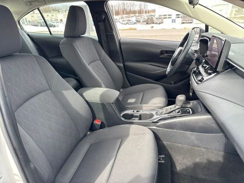 Used 2024 Toyota Corolla LE image 13