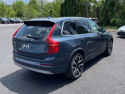Used 2022 Volvo XC90 T6 Momentum w/ Advanced Package AWD/4WD image 6