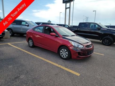 Used 2017 Hyundai Accent SE FWD image 2