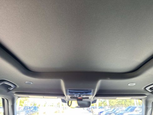 Certified 2025 Land Rover Defender 110 S image 17