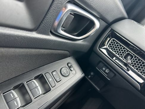 Used 2024 Honda Civic Sport image 30
