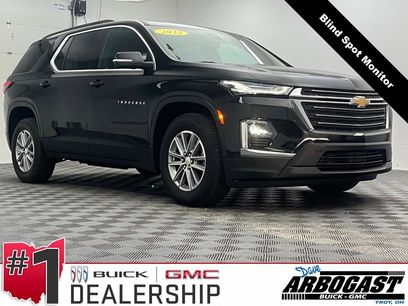 Used 2023 Chevrolet Traverse LT
