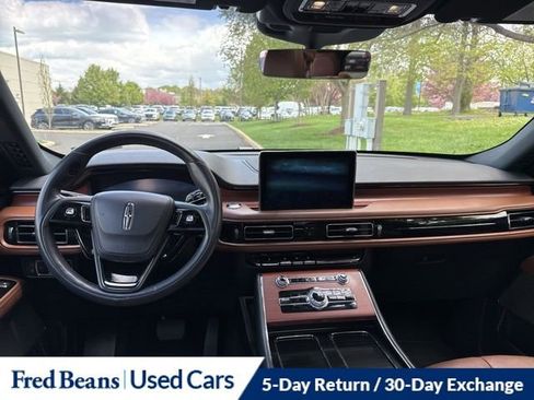 Used 2023 Lincoln Aviator Grand Touring w/ Class IV Trailer Tow Package AWD/4WD image 15