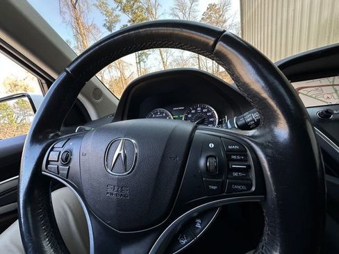 Used 2019 Acura MDX FWD w/ Technology Package image 18