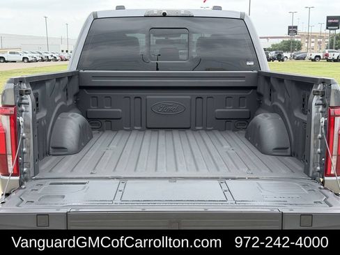 Used 2025 Ford F150 Raptor AWD/4WD image 37