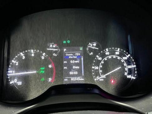Used 2021 Lexus GX 460 Premium AWD/4WD image 18