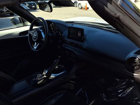 Used 2023 MAZDA MX-5 Miata Club w/ Brembo/BBS Recaro Package image 20