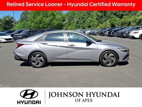 Certified 2025 Hyundai Elantra Sport FWD image 26