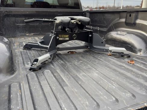 Used 2017 RAM 3500 Tradesman w/ Power & Remote Entry Group image 15