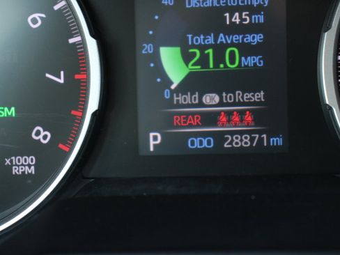 Certified 2022 Toyota RAV4 XLE image 30