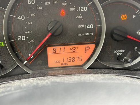 Used 2013 Toyota Yaris LE FWD image 18