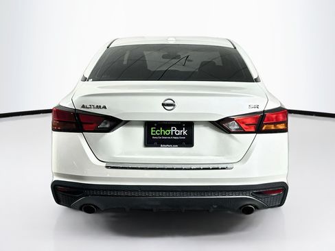 Used 2021 Nissan Altima 2.5 SR w/ SR Premium Package FWD image 7