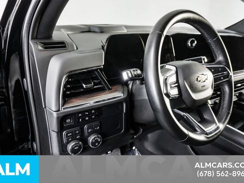 Used 2025 Chevrolet Tahoe LT AWD/4WD image 35