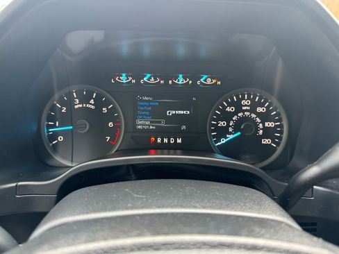 Used 2020 Ford F150 XLT w/ Equipment Group 302A Luxury AWD/4WD image 15