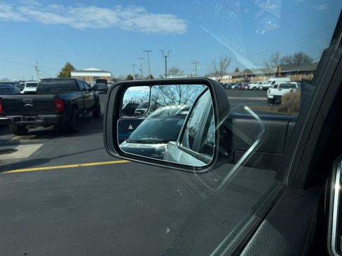 Used 2023 RAM 1500 Laramie image 19