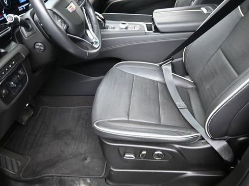 Used 2024 Cadillac Escalade Sport AWD/4WD image 15
