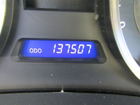 Used 2011 Lexus IS 250 image 9