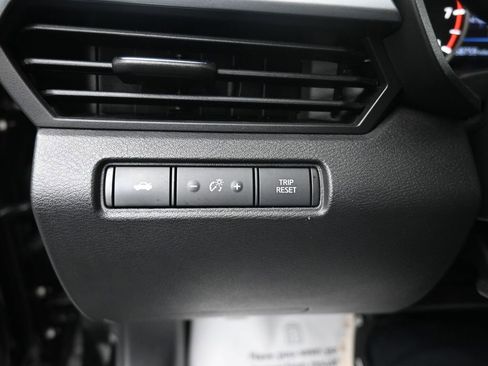 Used 2023 Nissan Altima 2.5 SR image 21