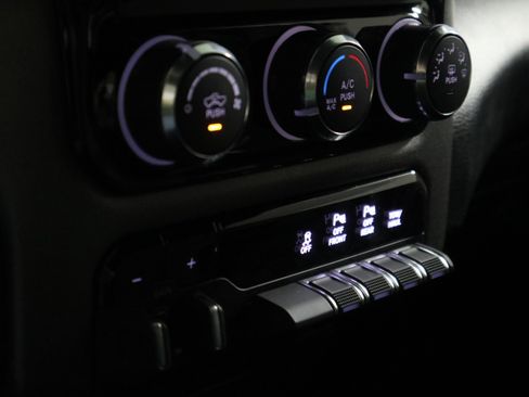 New 2026 RAM 1500 Express AWD/4WD image 26