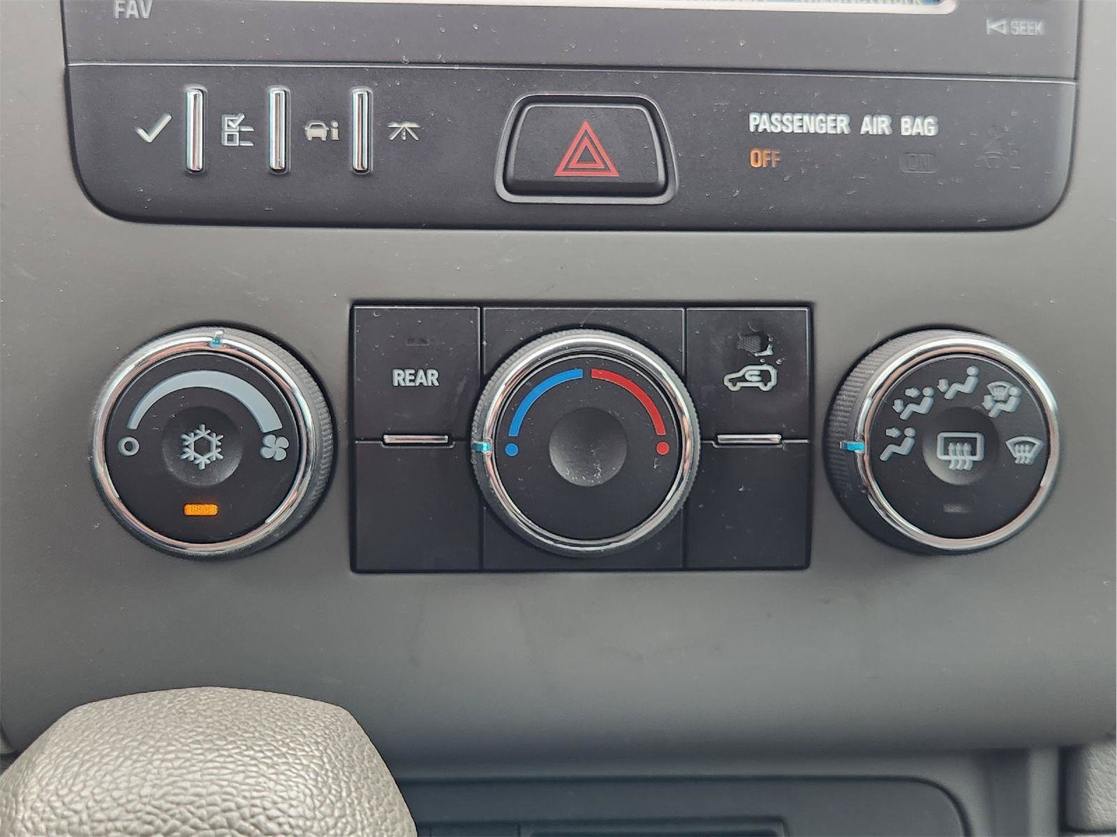 Used 2017 Chevrolet Traverse LS FWD image 19