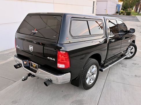 Used 2017 RAM 1500 Big Horn AWD/4WD image 30