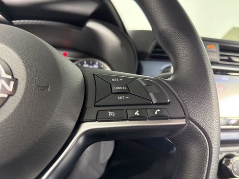 Used 2025 Nissan Versa SV w/ Trunk Package image 26