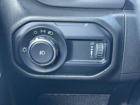 Certified 2023 Jeep Wrangler Sport AWD/4WD image 40