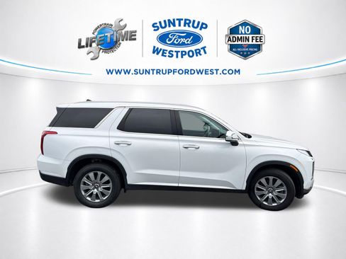 Used 2025 Hyundai Palisade SEL FWD image 3