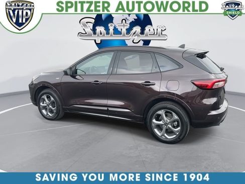 Used 2023 Ford Escape ST-Line w/ Tech Pack #1 AWD/4WD image 7