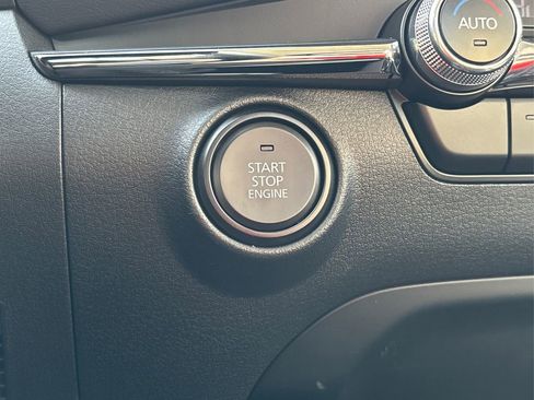 Used 2025 MAZDA MAZDA3 s image 26