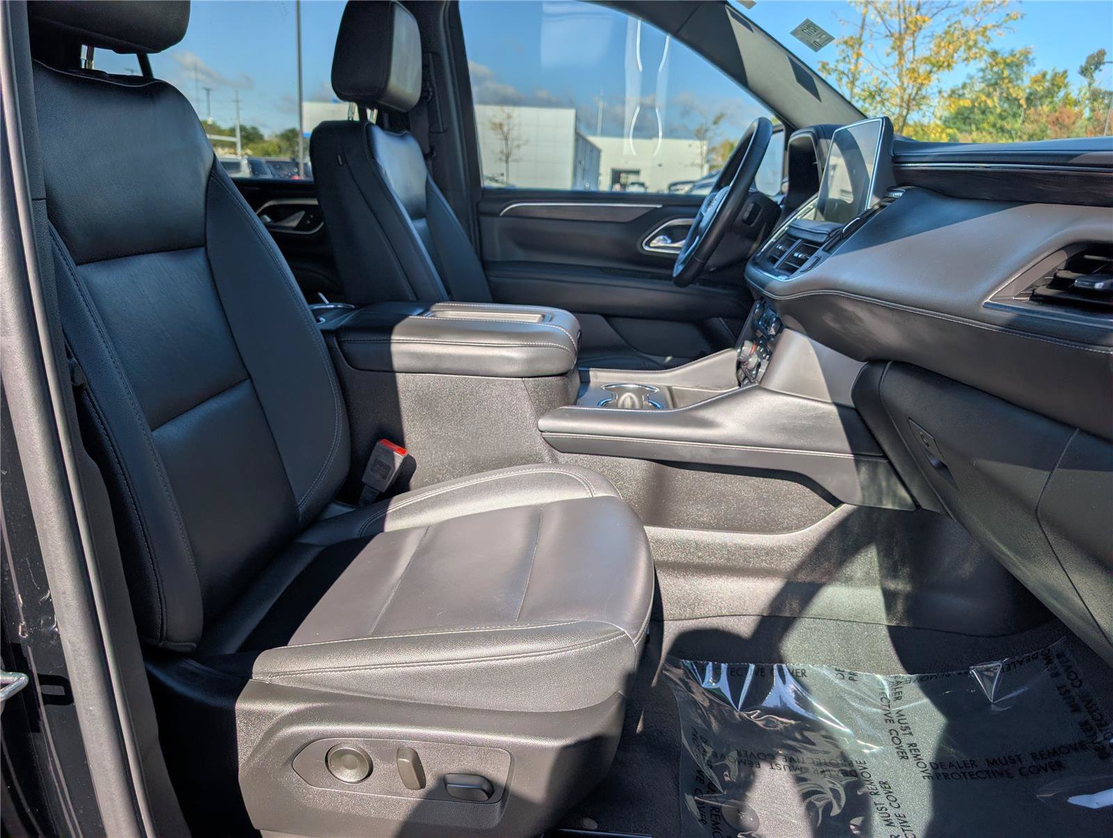 Used 2024 Chevrolet Tahoe LT AWD/4WD image 11