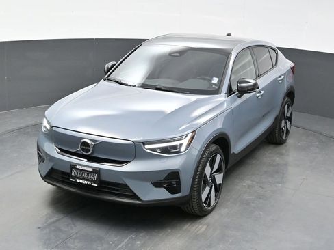 Used 2023 Volvo C40 P8 Recharge Ultimate w/ Protection Package Premier AWD/4WD image 27