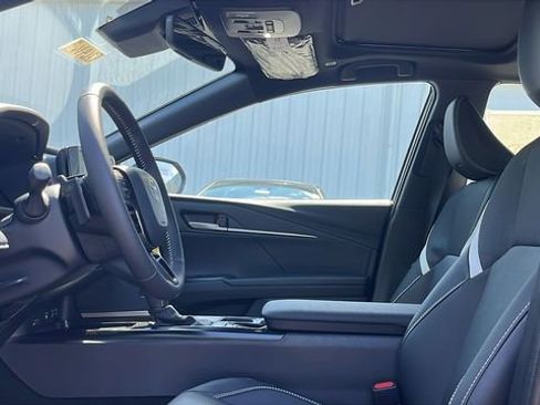 New 2026 Toyota Camry Hybrid AWD/4WD image 7