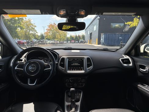 Used 2020 Jeep Compass High Altitude AWD/4WD image 22