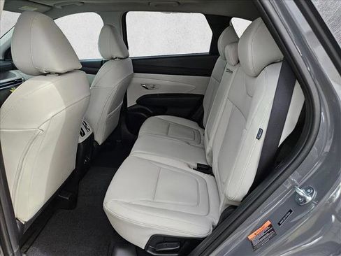 New 2026 Hyundai Tucson SEL FWD image 12