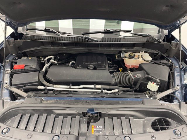 Certified 2024 Chevrolet Silverado 1500 LT AWD/4WD image 17