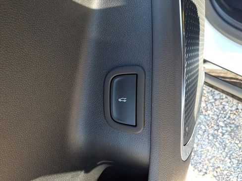 New 2026 Chevrolet Traverse High Country image 17