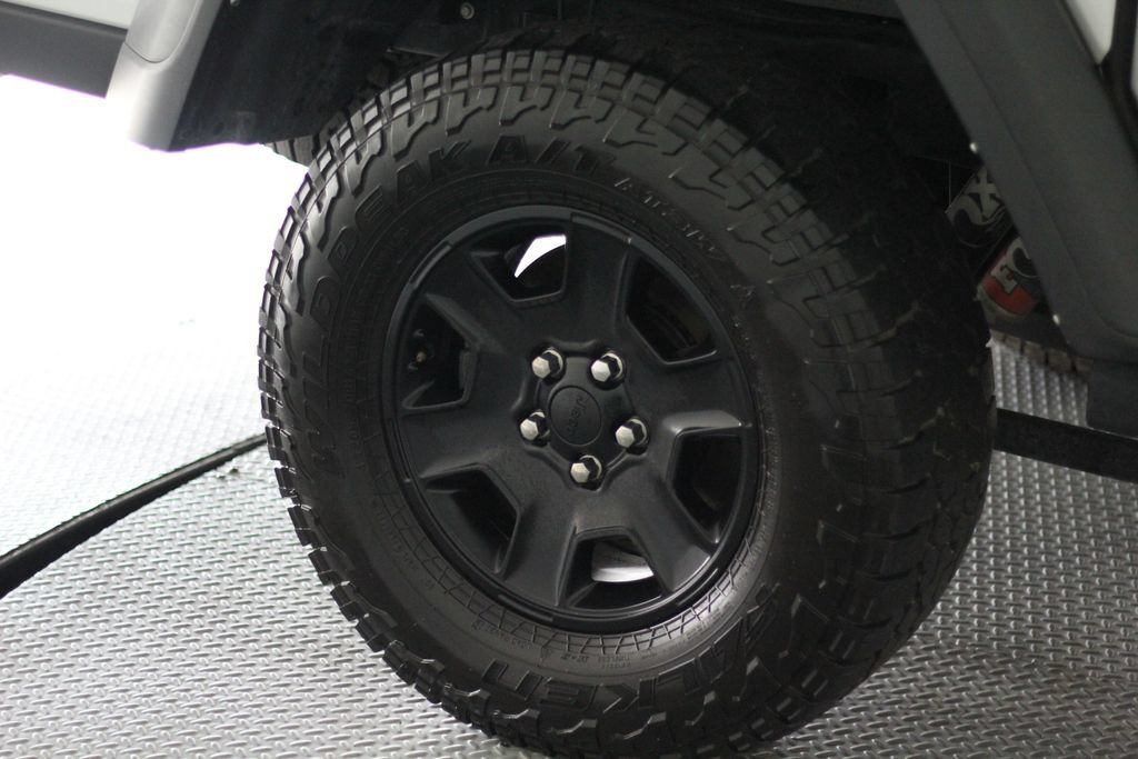 Used 2021 Jeep Gladiator Mojave w/ LED Lighting Group AWD/4WD image 55