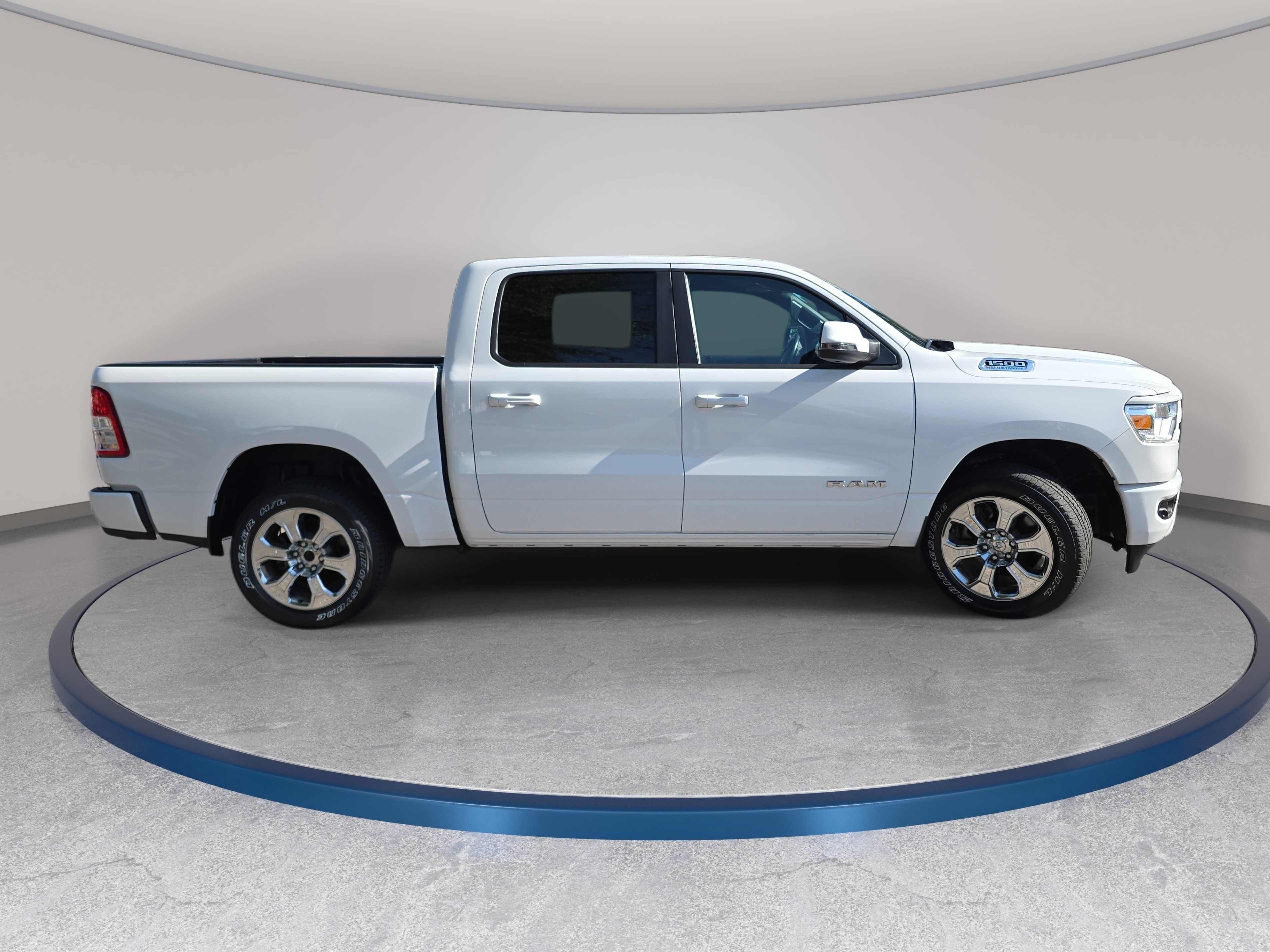 Used 2023 RAM 1500 Big Horn AWD/4WD image 4