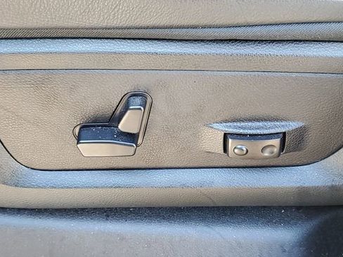 Used 2019 RAM 3500 Limited image 7