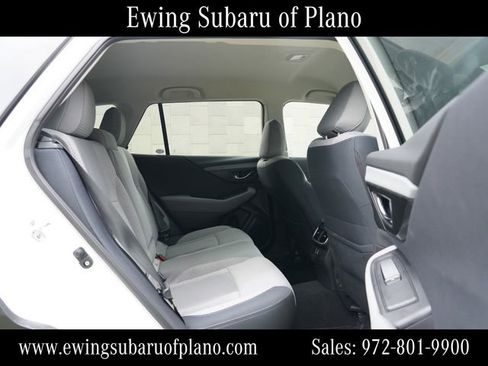 Used 2025 Subaru Outback Premium AWD/4WD image 22