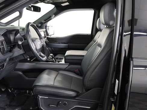 Used 2023 Ford F150 Lightning Lariat AWD/4WD image 32