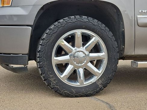 Used 2013 GMC Sierra 1500 Denali AWD/4WD image 29