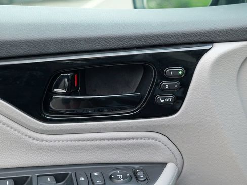 Used 2023 Honda Odyssey Touring image 19