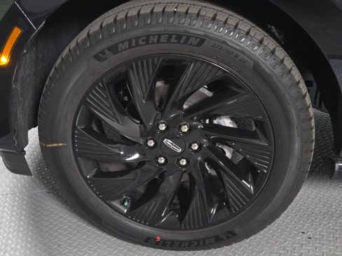New 2026 Lincoln Navigator Reserve w/ Jet Appearance Package AWD/4WD image 11