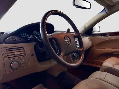 Used 2007 Buick Lucerne CXL w/ Driver Confidence Package FWD image 10