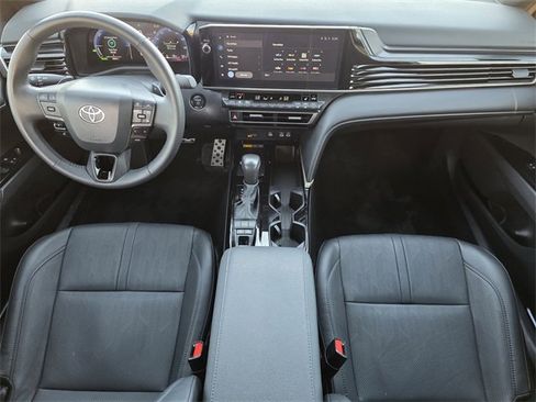 Used 2025 Toyota Camry XSE image 16