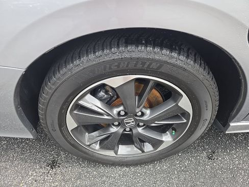 Used 2022 Honda Odyssey Elite image 19