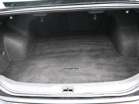 Used 2022 Nissan Altima 2.5 SV image 14